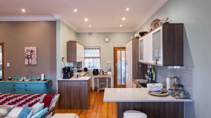 2 Bedroom Property for Sale in University Estate Western Cape